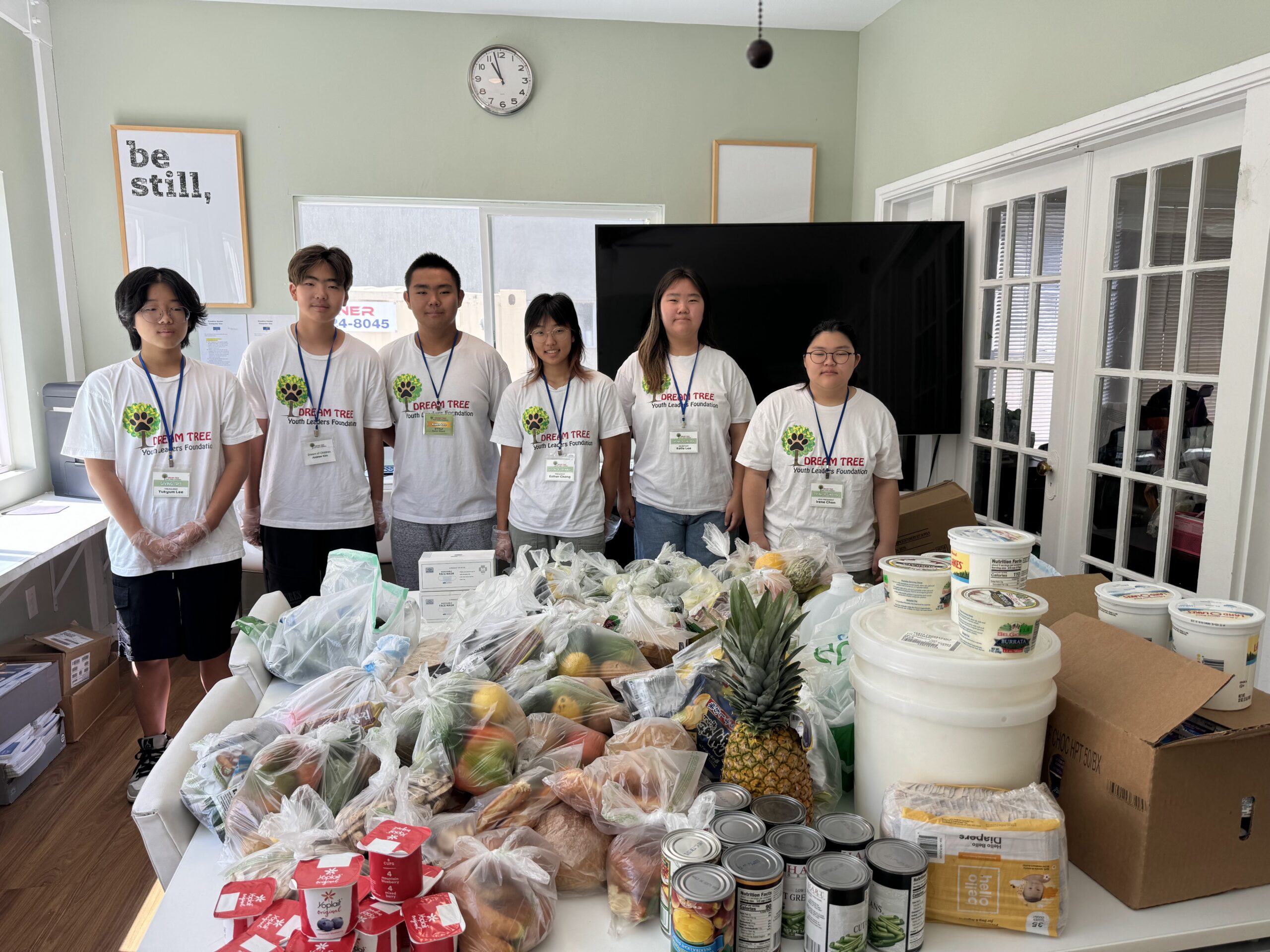 Los Angeles Community Solar Fridge & Pantry￼